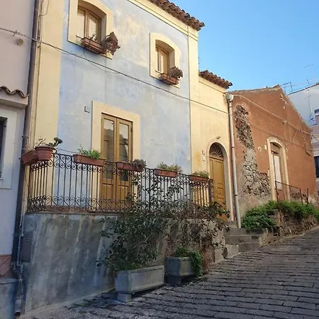 La Casetta Azzurra Casa de Férias Aci Castello